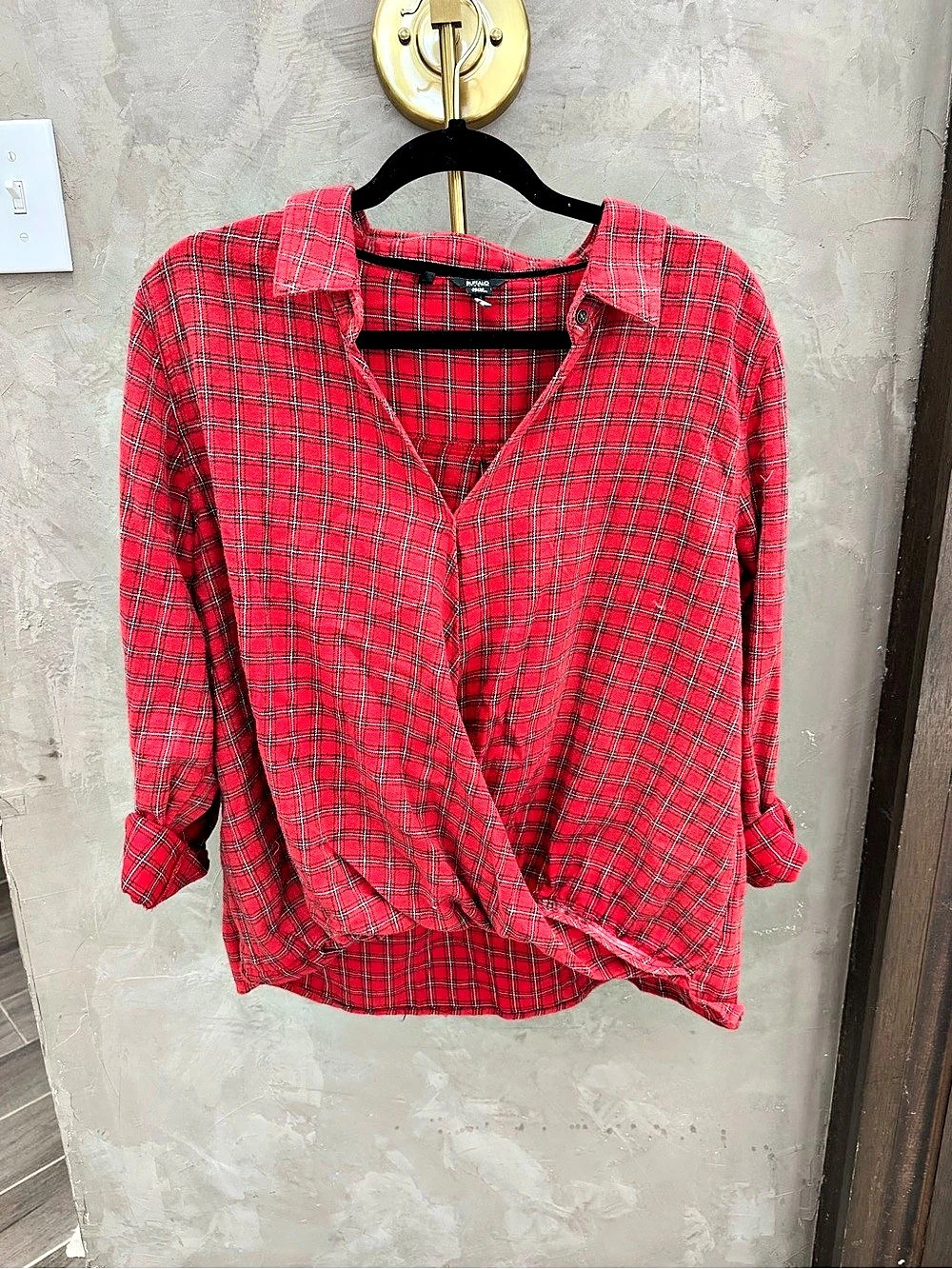 Buffalo David Bitton Plaid Blouse in Red & Black Size Medium